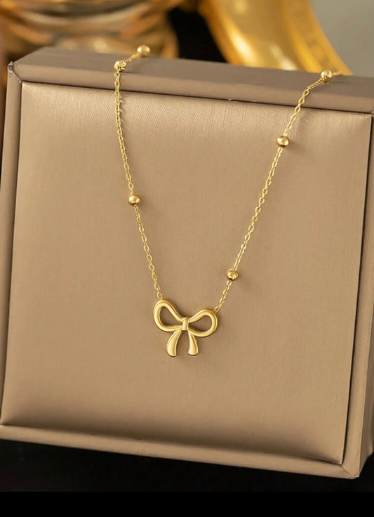 Gold Bow Necklace